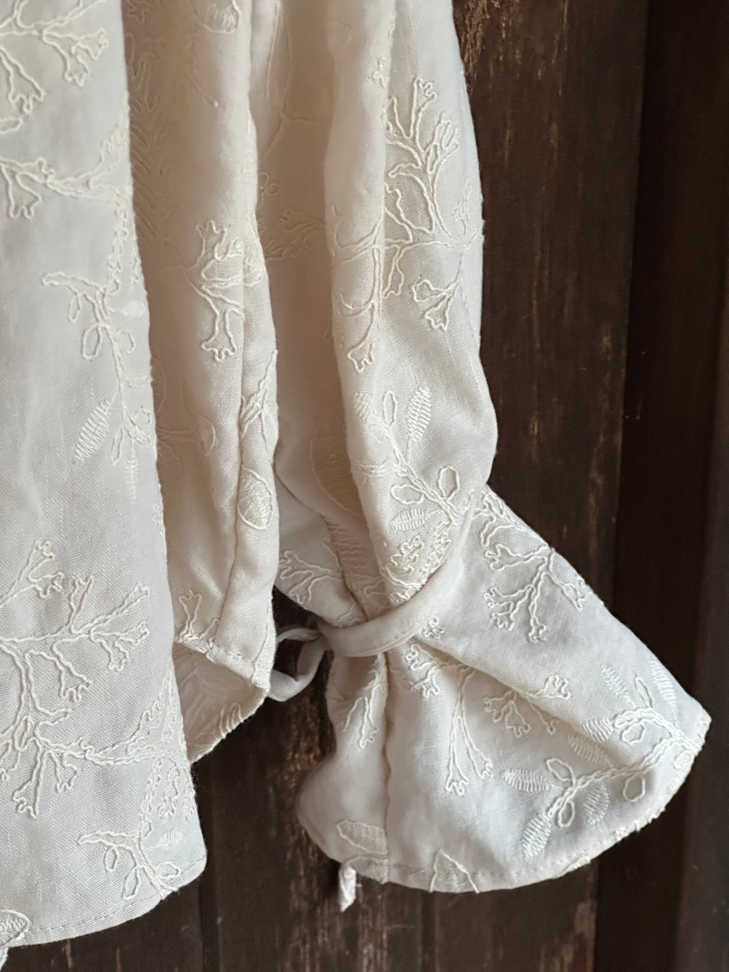 PREVENTA - Potranca Shirt Bordada